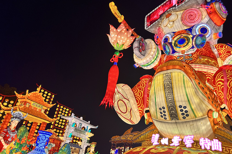 國(guó)內(nèi)展出傳統(tǒng)燈組